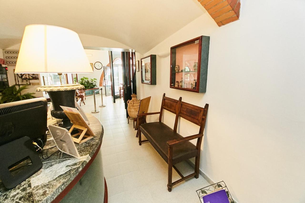 Hotel Vulci Montalto di Castro Eksteriør bilde